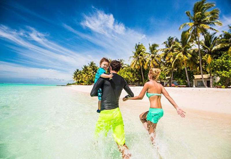 Maldives for Families: Fun Activities for Kids and Parents