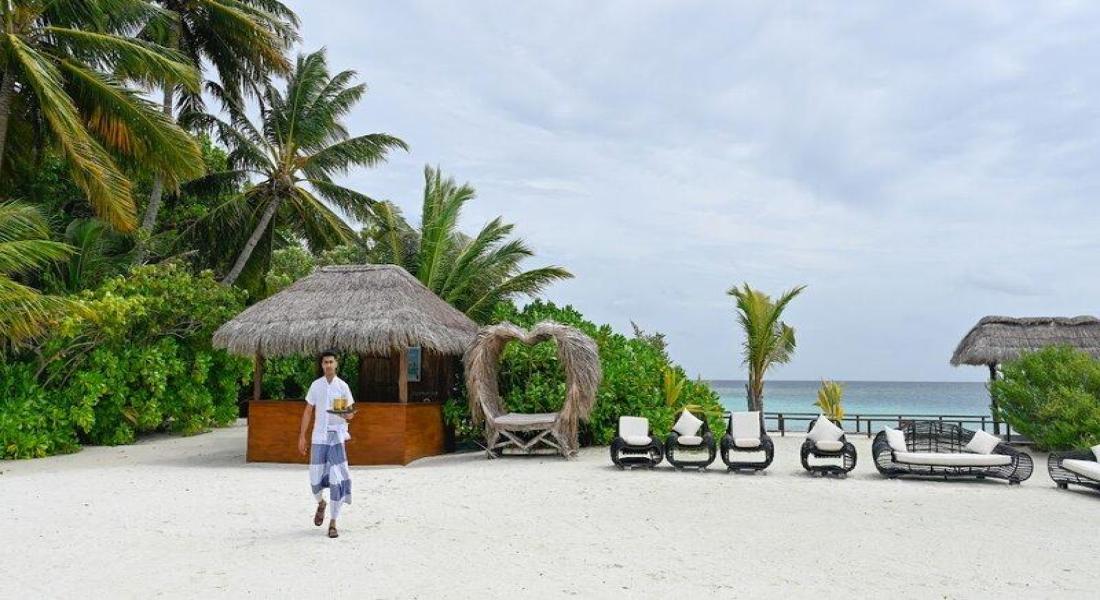 Makunudu Island Resort