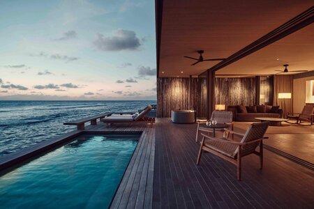 One Bedroom Sunset Water Pool Villa