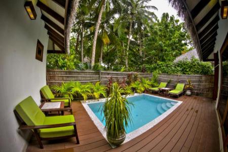 Island Villa With Pool